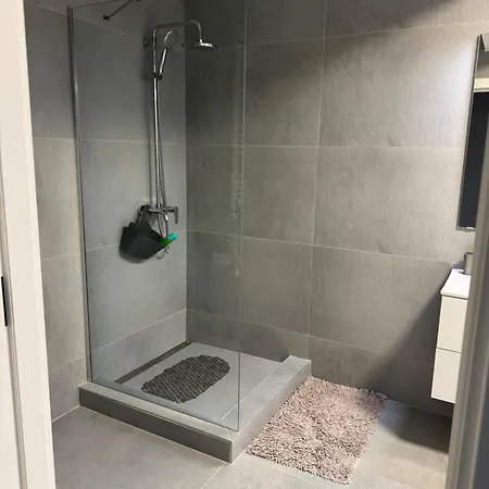 Modern Apartman